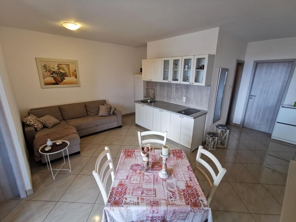 מאלינסקה Apartments Lea 2 מראה חיצוני תמונה